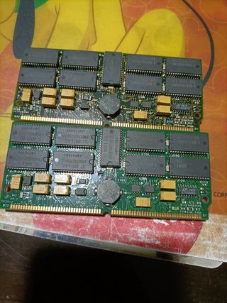 2x Módulos RAM 72 pines 128MB