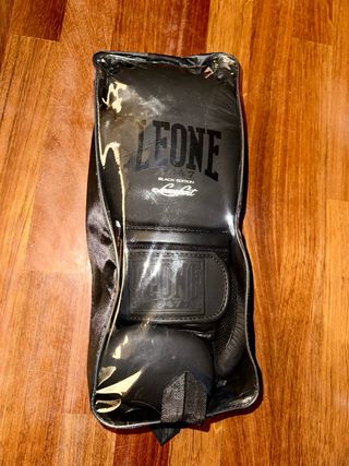 Guantes boxeo LEONE 14oz Black Edition