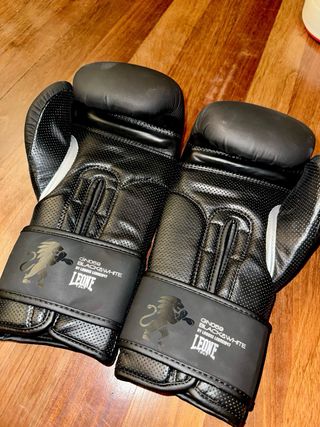 Guantes boxeo LEONE 14oz Black Edition
