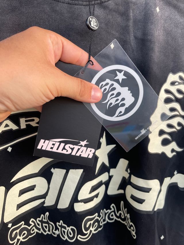 Camiseta Hellstar negra