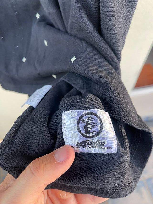 Camiseta Hellstar negra