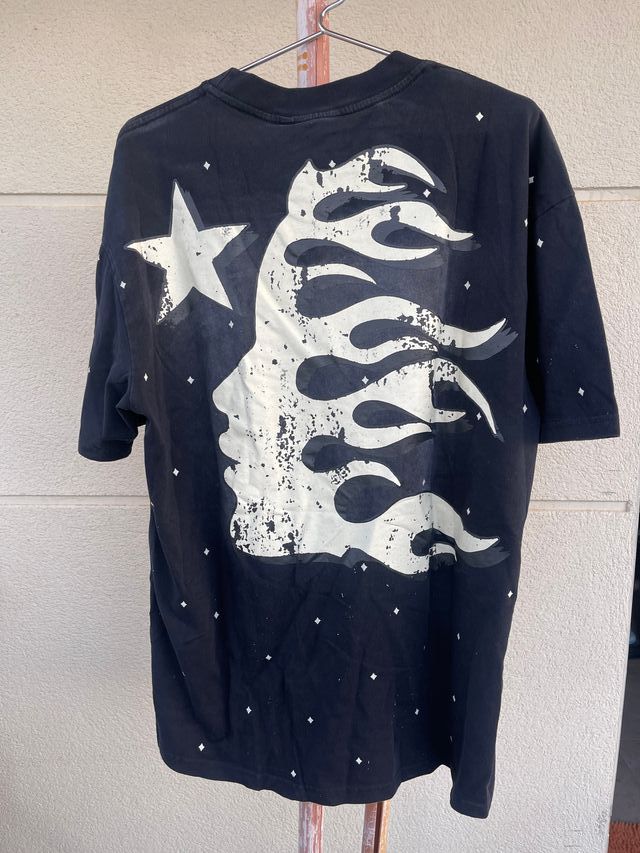 Camiseta Hellstar negra