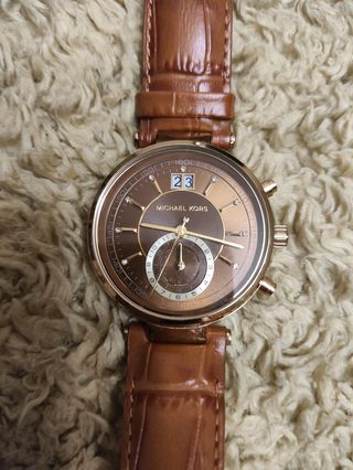 Reloj Michael Kors marrón dorado