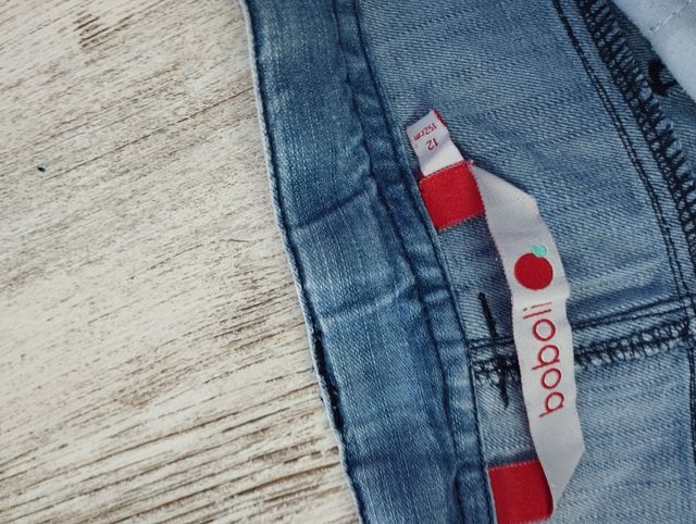 Camiseta y pantalón infantil 