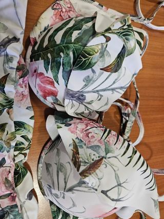 Bikini floreale bianco taglia M