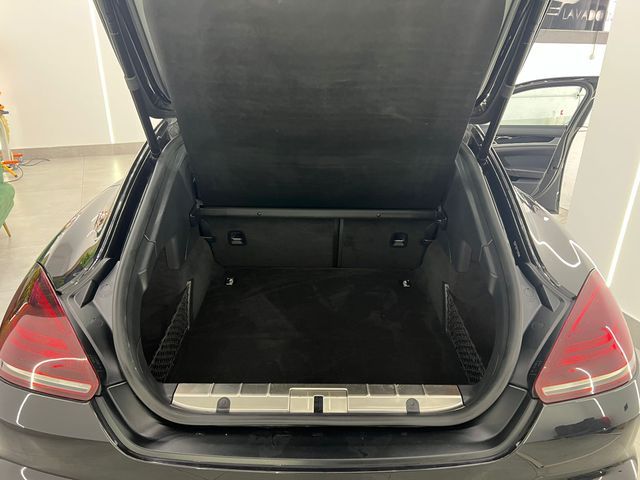 Porsche Panamera 4S