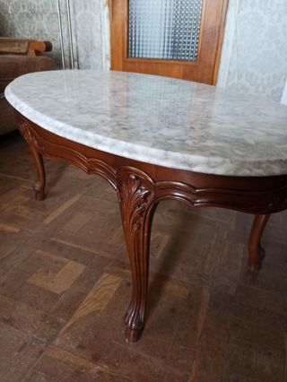 Mesa ovalada mármol-madera