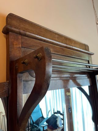 Aparador antiguo de madera