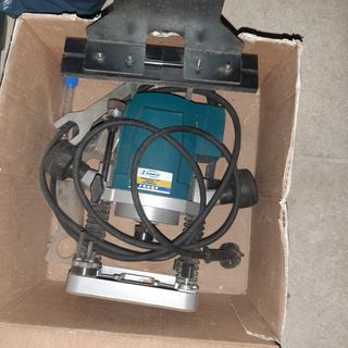 Fresadora Virutex FR66F