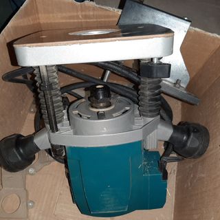 Fresadora Virutex FR66F