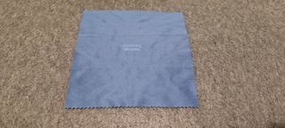 Gafas Ray-Ban hexagonales rojas y plateadas