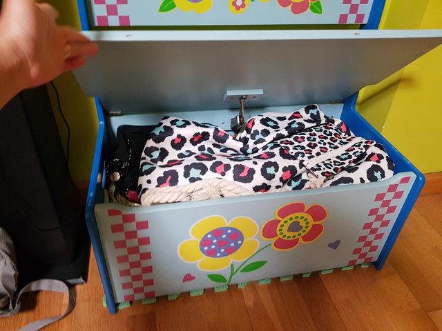 Baúl infantil madera azul rosa