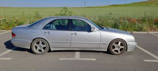 Mercedes-Benz Clase E 320 
