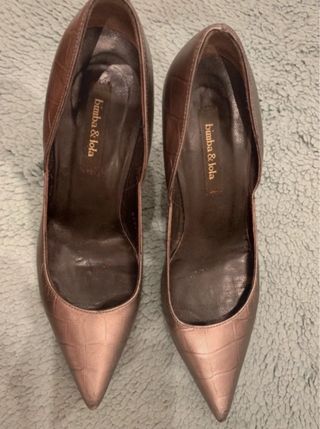 Zapatos Bimba y Lola de piel gris plata