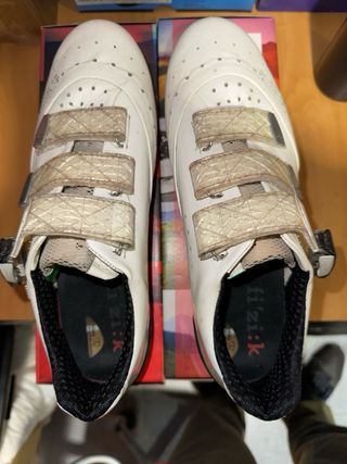 Zapatillas Fizik carretera Carbono blancas