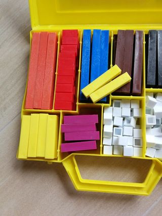 Regoli colorati numeri in colore per la scuola