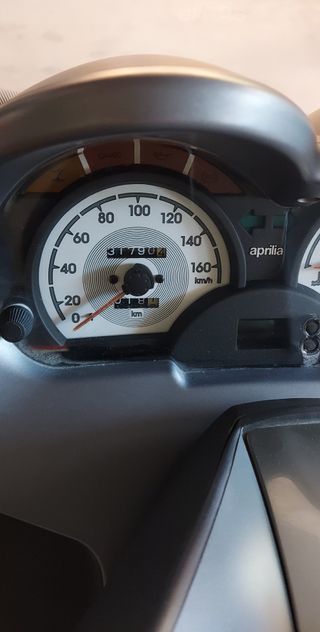 APRILIA ATLANTIC 300 SPORT