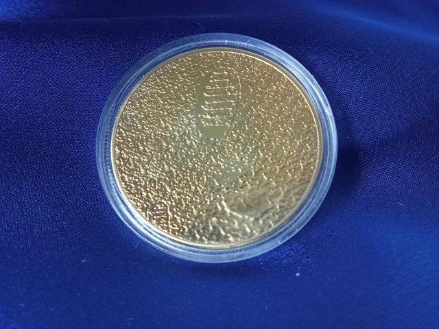 Moneda conmemorativa nueva 50 aniversario Luna