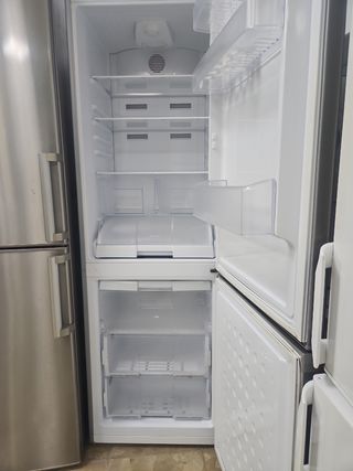 Nevera Ansonic - Acero inoxidable 6 meses de ga