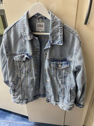 Cazadora vaquera Zara - Azul claro, tipo vintage