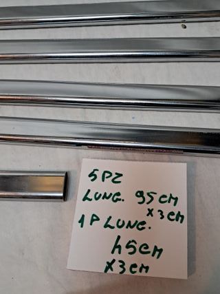 Bastoni portabiti (supporti) in metallo e legno