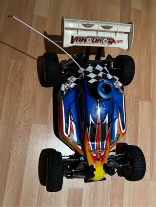 Coche RC Gasolina Vanquish 4x4