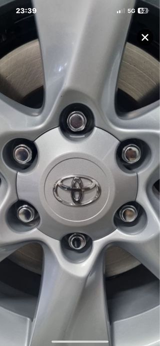 tuercas y Tapacubos Toyota Land Cruiser