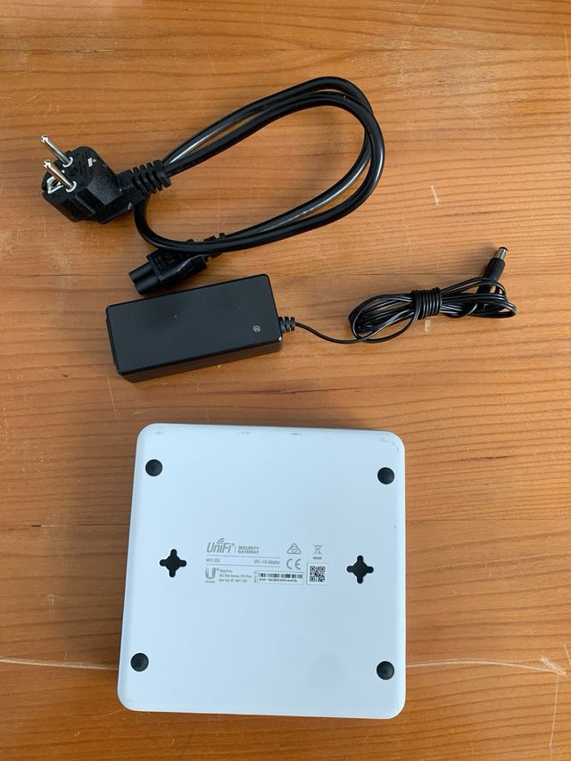 Ubiquiti UniFi USG2 Gateway