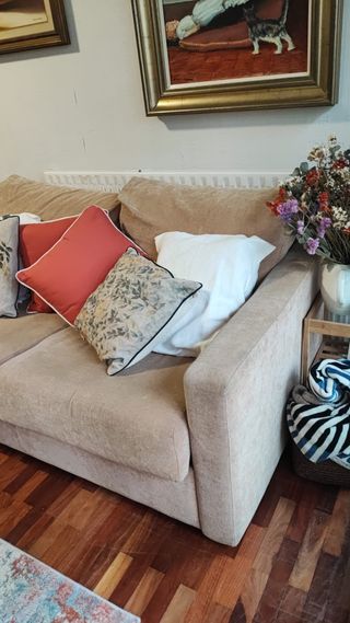 Sofa cama beige 2 plazas