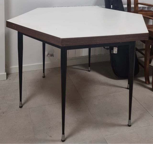 Mesa hexagonal vintage