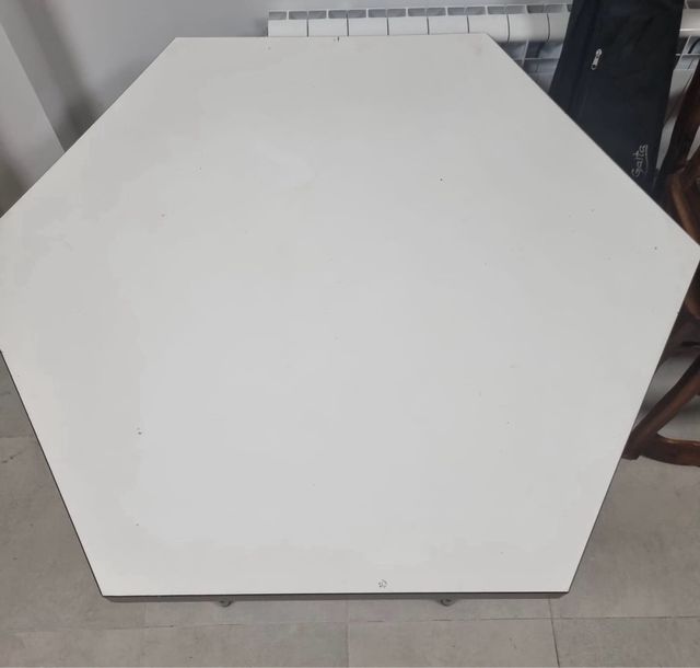 Mesa hexagonal vintage