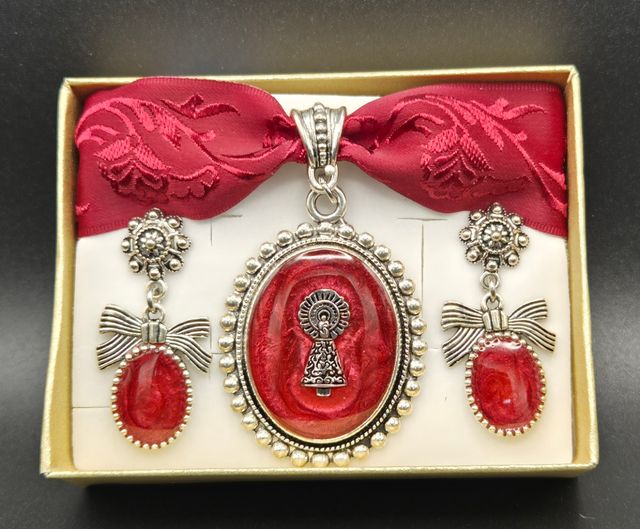 Conjunto baturra Virgen Pilar / GRANATE