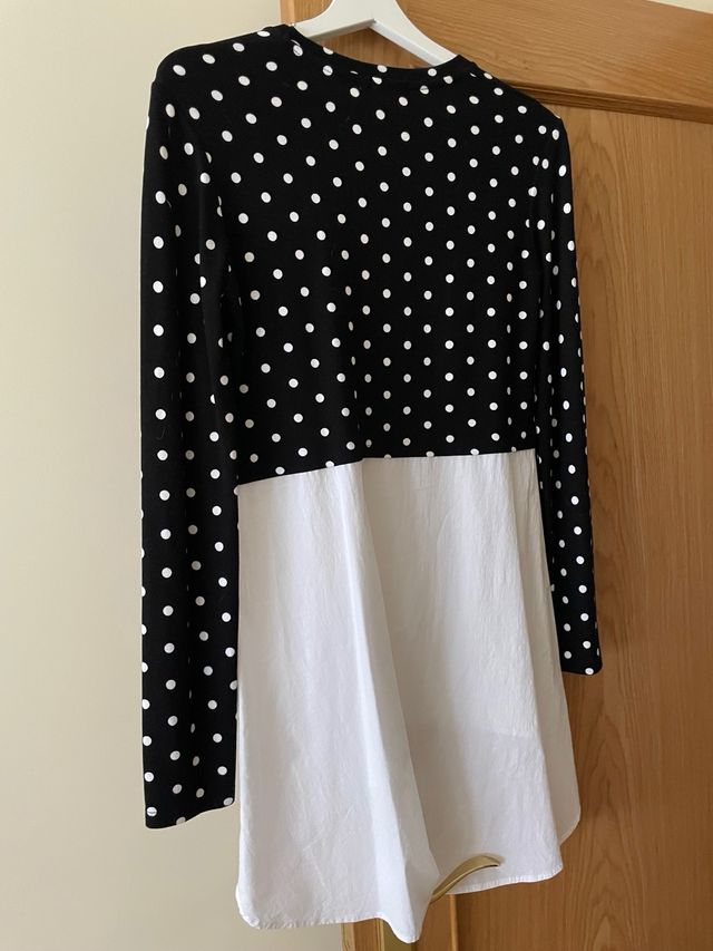 Blusa Stradivarius lunares - Talla M