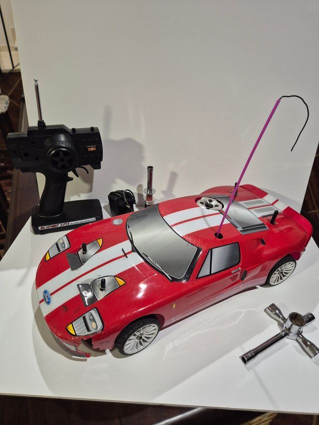 Ford GT40 RC Nitro 1/10