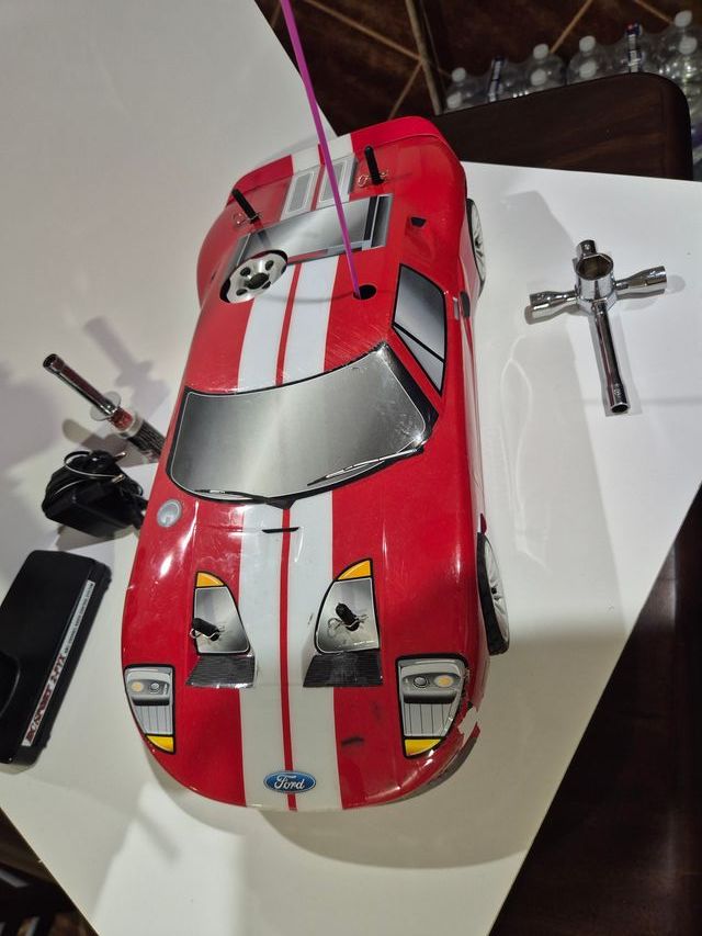 Ford GT40 RC Nitro 1/10