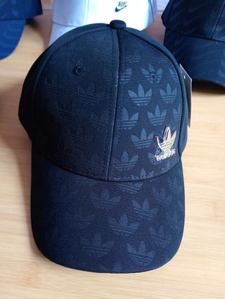 Gorras NY Yankees - Azul blanca y negra Nike adida