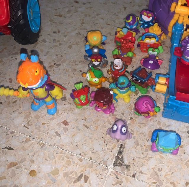 SuperThings - Muñecos (18)