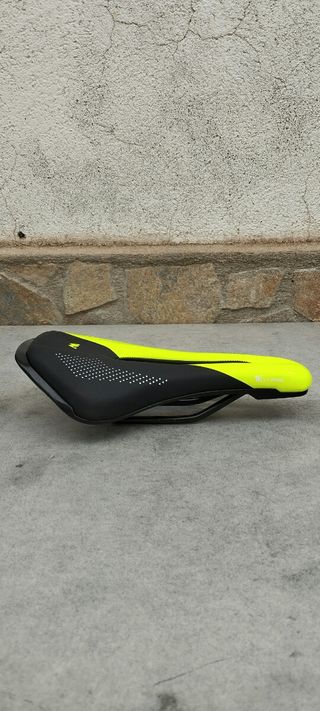 SILLÍN DE GEL WEST BIKING AMARILLO.