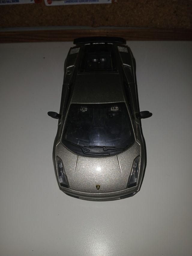 Lamborghini Gallardo superleggera 1:24