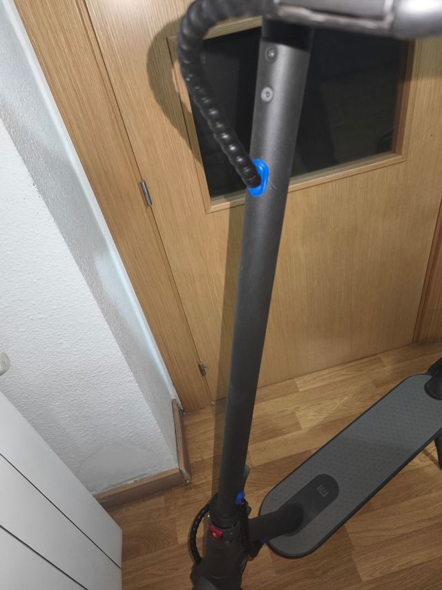 Patinete Eléctrico Xiaomi Mi Electric Scooter Pro