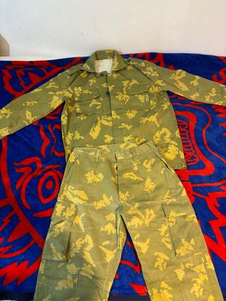 Uniforme militar soviético KZS