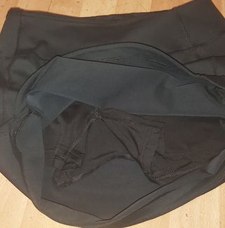 Falda Columbia negra montaña