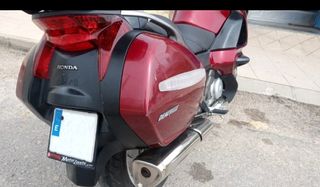 Honda Deauville 700cc