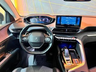 Peugeot 3008 PureTech 130 Allure EAT8 96 kW (130 CV)