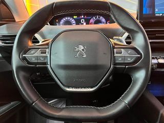 Peugeot 3008 PureTech 130 Allure EAT8 96 kW (130 CV)