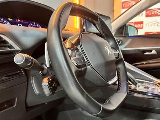 Peugeot 3008 PureTech 130 Allure EAT8 96 kW (130 CV)