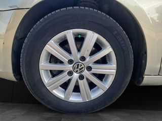 Volkswagen Golf Advance 1.6 TDI DPF 77 kW (105 CV)