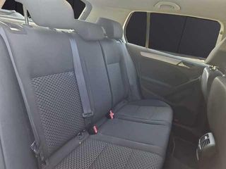 Volkswagen Golf Advance 1.6 TDI DPF 77 kW (105 CV)