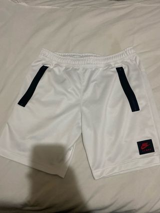 Shorts Nike Air Max blancos
