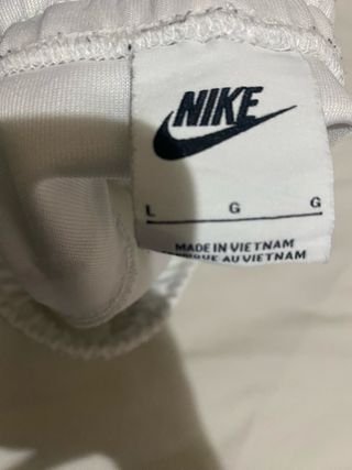 Shorts Nike Air Max blancos